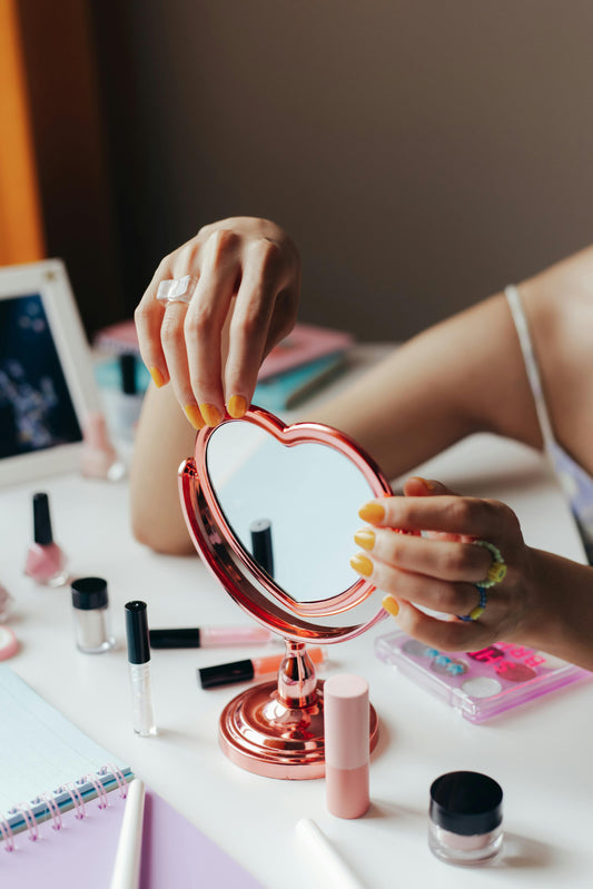 Glow-Up: Wie du deine innere und äußere Schönheit auf das nächste Level bringst